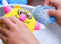 Как и чем мыть детские игрушки