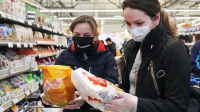 В Москве усилен контроль за соблюдением масочного режима в магазинах и кафе